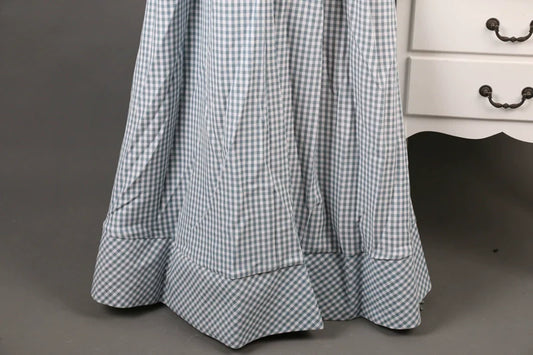 Audrey Hepburn Fashion Wool Maxi Dress – Elegant Autumn Winter Long Dress with Fitted Waist & Flowing Swing Hem