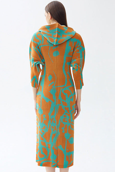 Pleated Printed Hooded Cloak Dress – Long Sleeve Single-Breasted Style