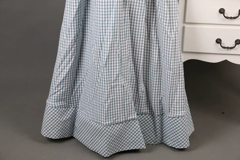 Audrey Hepburn Fashion Wool Maxi Dress – Elegant Autumn Winter Long Dress with Fitted Waist & Flowing Swing Hem