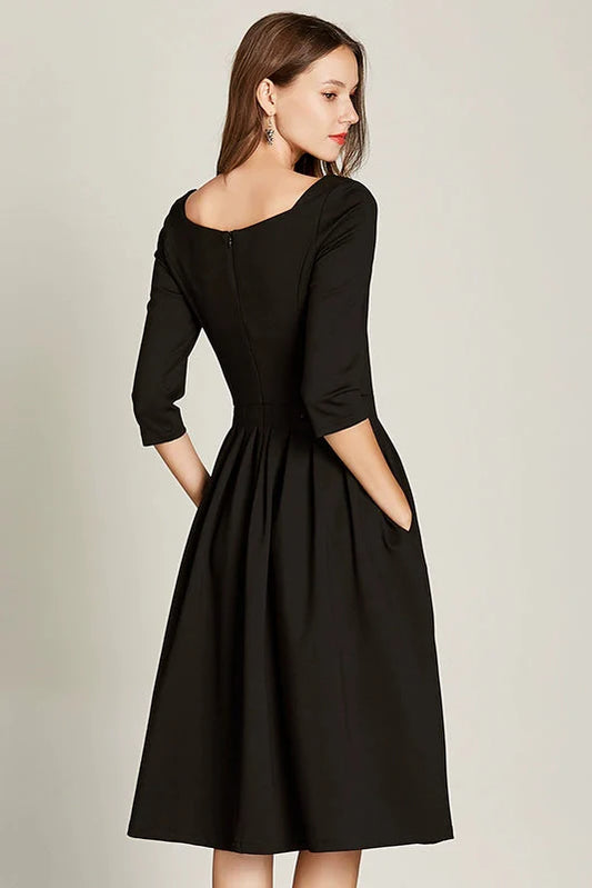2025 Autumn Hepburn-Style Black Knee-Length Dress – High-Waist A-Line Square Neck Cocktail Dress