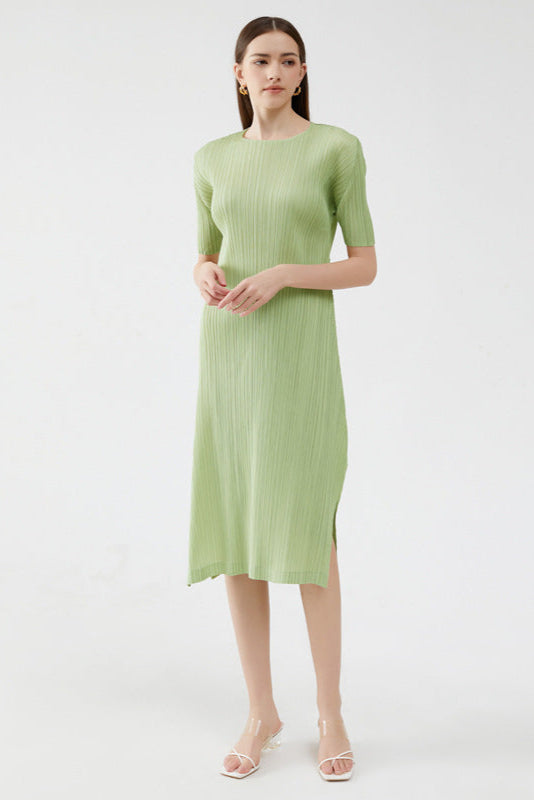Solid Color Pleated A-Line Dress – Short Sleeve Slim Fit Midi