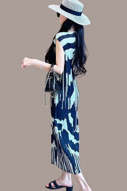 Retro design long contrast dress Miyake summer 2025 female slimming crew neck sleeveless pleated skirt