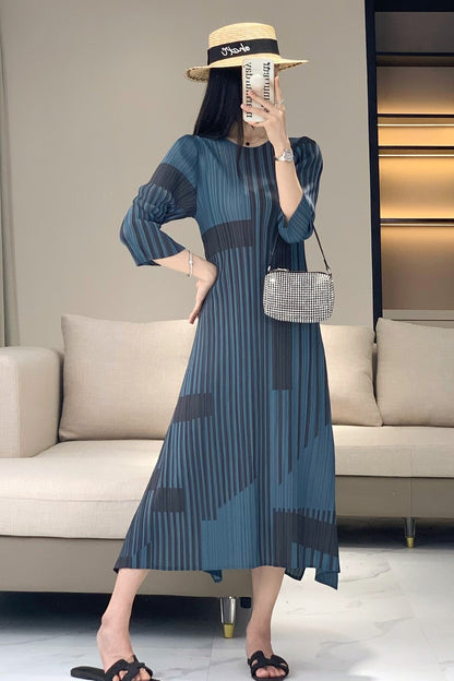 Women’s Striped Pleated Dress – Vintage Slim Fit Elegant Style