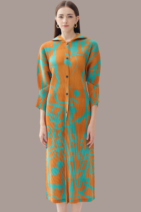 Pleated Printed Hooded Cloak Dress – Long Sleeve Single-Breasted Style