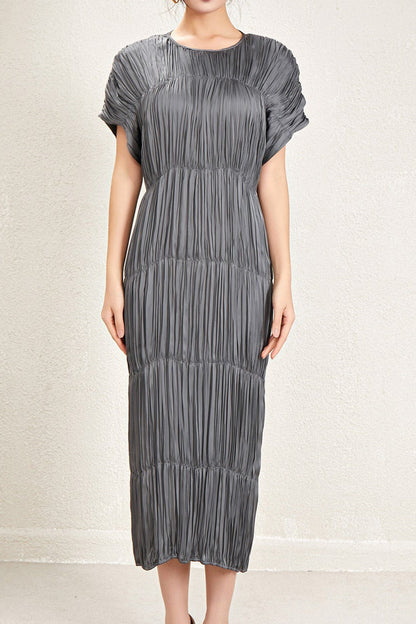Pleats Please Short-Sleeve Summer Dress – Elegant Pleated Casual Style
