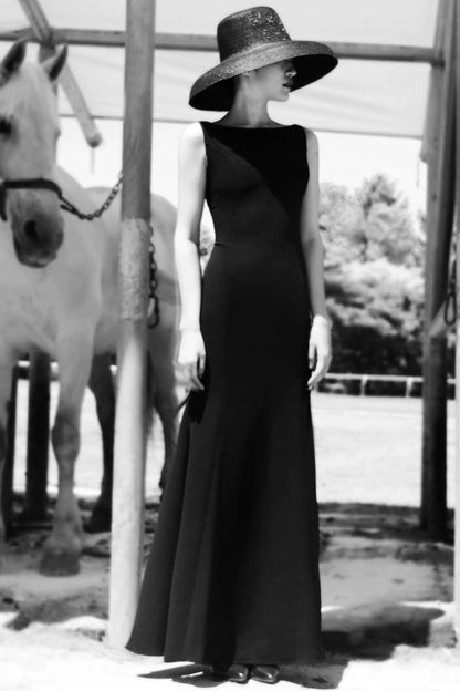 1:1 Recreated Audrey Hepburn Breakfast at Tiffany’s Dress – Elegant Long Black Dress with Straps, Perfect for Evening, Black-Tie & Formal Events