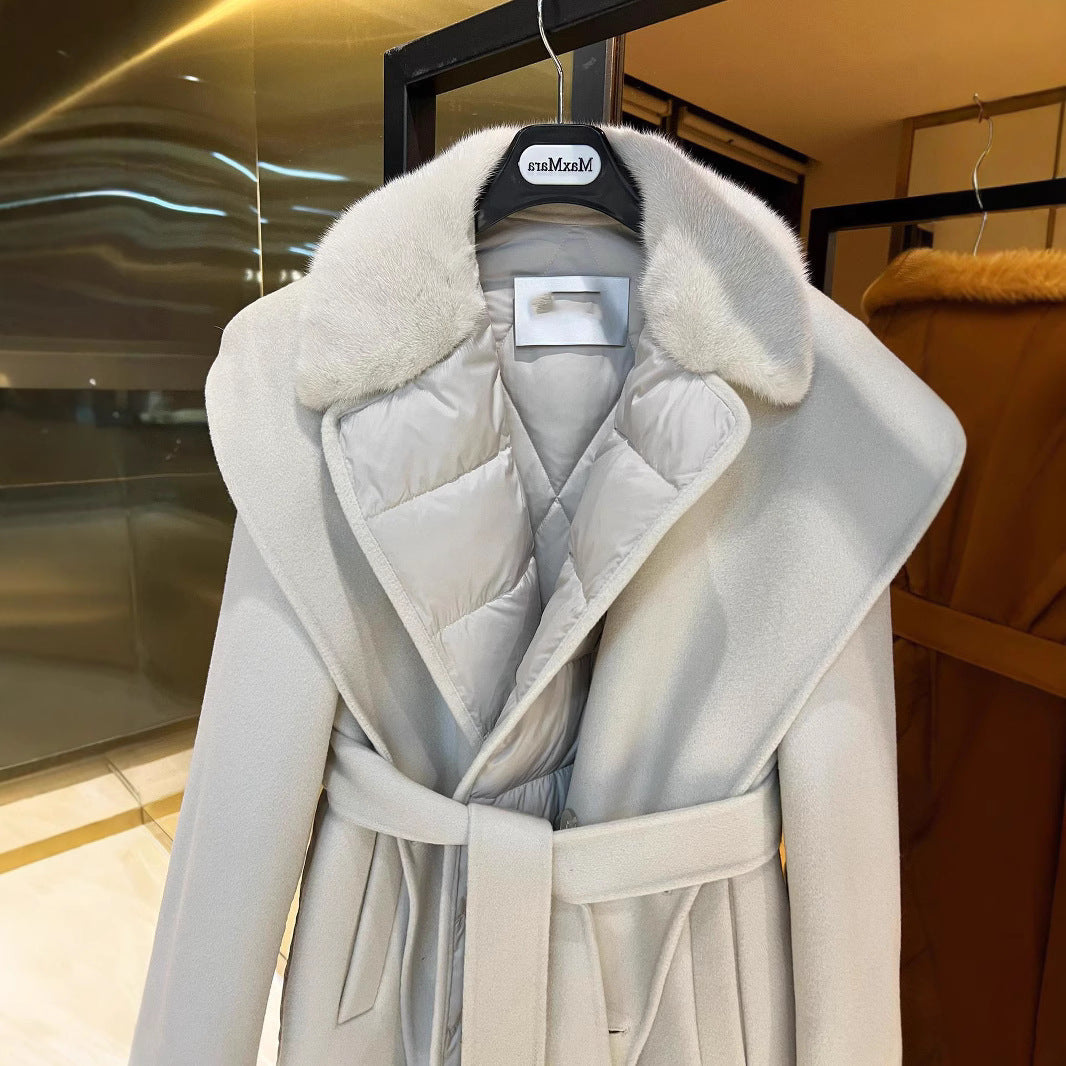 Max Mara Style Shearling Fur Coat with Mink Collar and Goose Down Lining