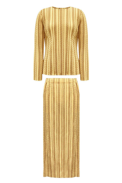 Pleated Striped Top and Slim Skirt Set – Elegant Two-Piece Women’s Outfit