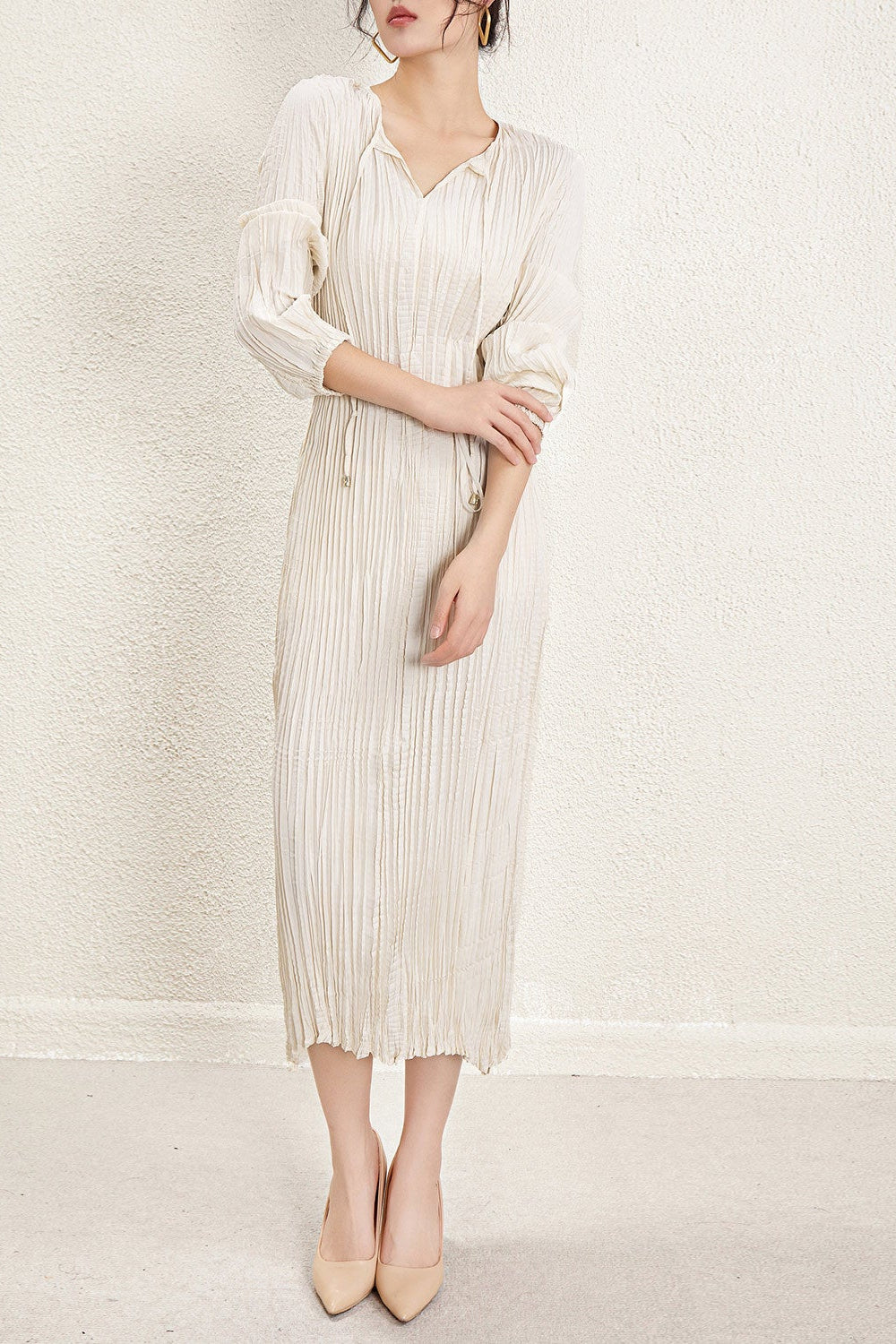 Pleats Please Irregular Pleated Dress – Long-Sleeve Cinched-Waist Elegant Style