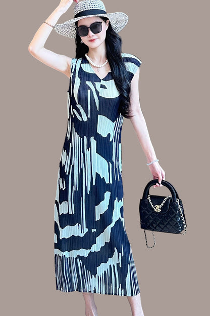 Retro design long contrast dress Miyake summer 2025 female slimming crew neck sleeveless pleated skirt