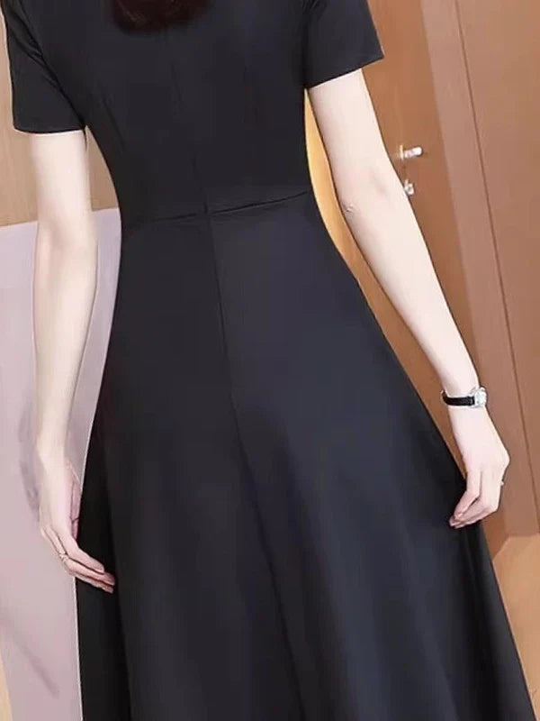Audrey Hepburn Style V-Neck Little Black Dress – 2025 Waist-Cinched Knee-Length Dress for Cocktail Parties