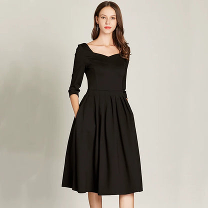 2025 Autumn Hepburn-Style Black Knee-Length Dress – High-Waist A-Line Square Neck Cocktail Dress