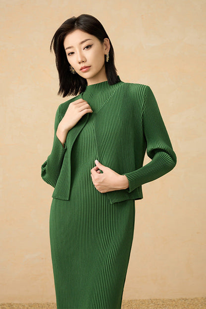 2025 Pre-Autumn Pleated Cheongsam Dress with Short Jacket – Retro Semi-High Neck, Elegant Two-Piece Style