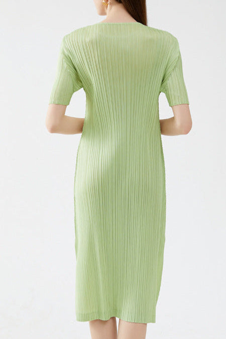 Solid Color Pleated A-Line Dress – Short Sleeve Slim Fit Midi