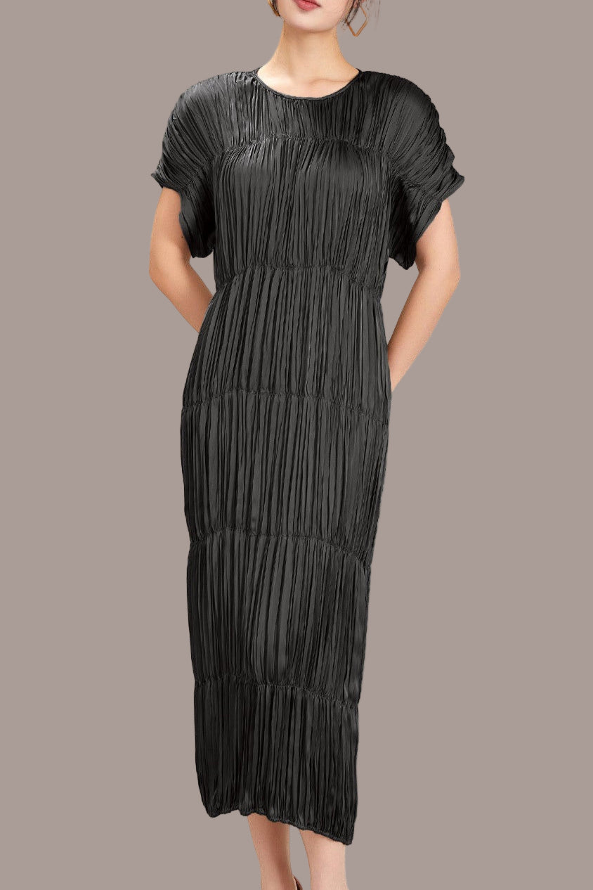 Pleats Please Short-Sleeve Summer Dress – Elegant Pleated Casual Style