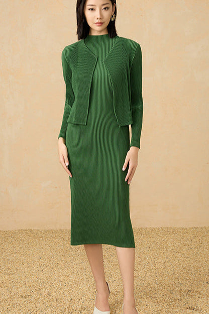 2025 Pre-Autumn Pleated Cheongsam Dress with Short Jacket – Retro Semi-High Neck, Elegant Two-Piece Style