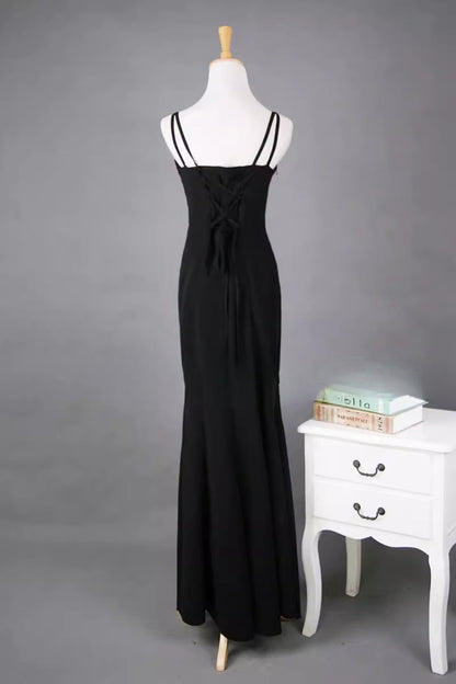 1:1 Recreated Audrey Hepburn Breakfast at Tiffany’s Dress – Elegant Long Black Dress with Straps, Perfect for Evening, Black-Tie & Formal Events