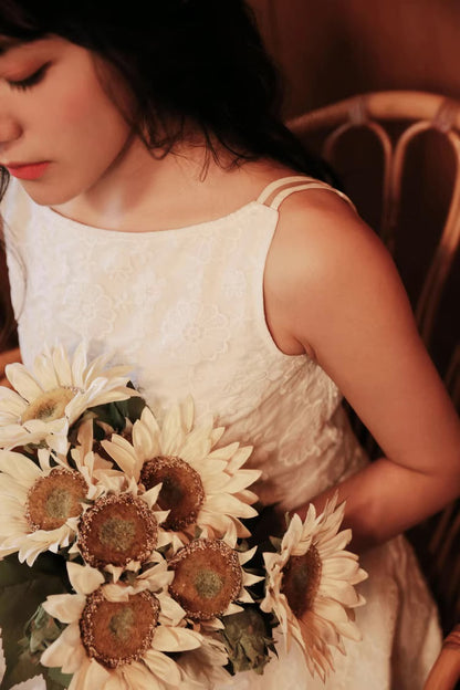 Refined Audrey Hepburn Inspired Oscar Dress – Custom White Lace Off-Shoulder Gown with Classic Elegance