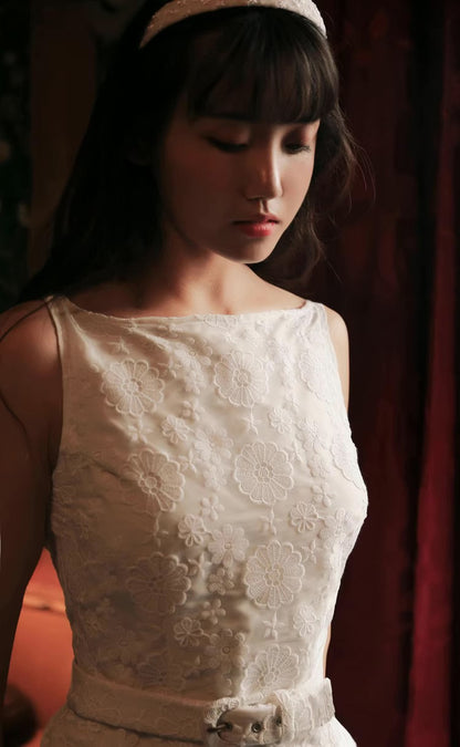 Refined Audrey Hepburn Inspired Oscar Dress – Custom White Lace Off-Shoulder Gown with Classic Elegance