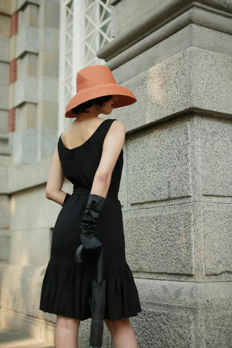 Audrey Hepburn Fashion Black Dress – Restored Classic, Exclusive High-End Custom “Breakfast at Tiffany’s” Sleeveless Little Black Dress with Ruffled Hem and Mermaid Silhouette