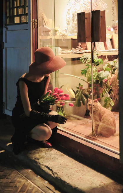 Audrey Hepburn Fashion Black Dress – Restored Classic, Exclusive High-End Custom “Breakfast at Tiffany’s” Sleeveless Little Black Dress with Ruffled Hem and Mermaid Silhouette