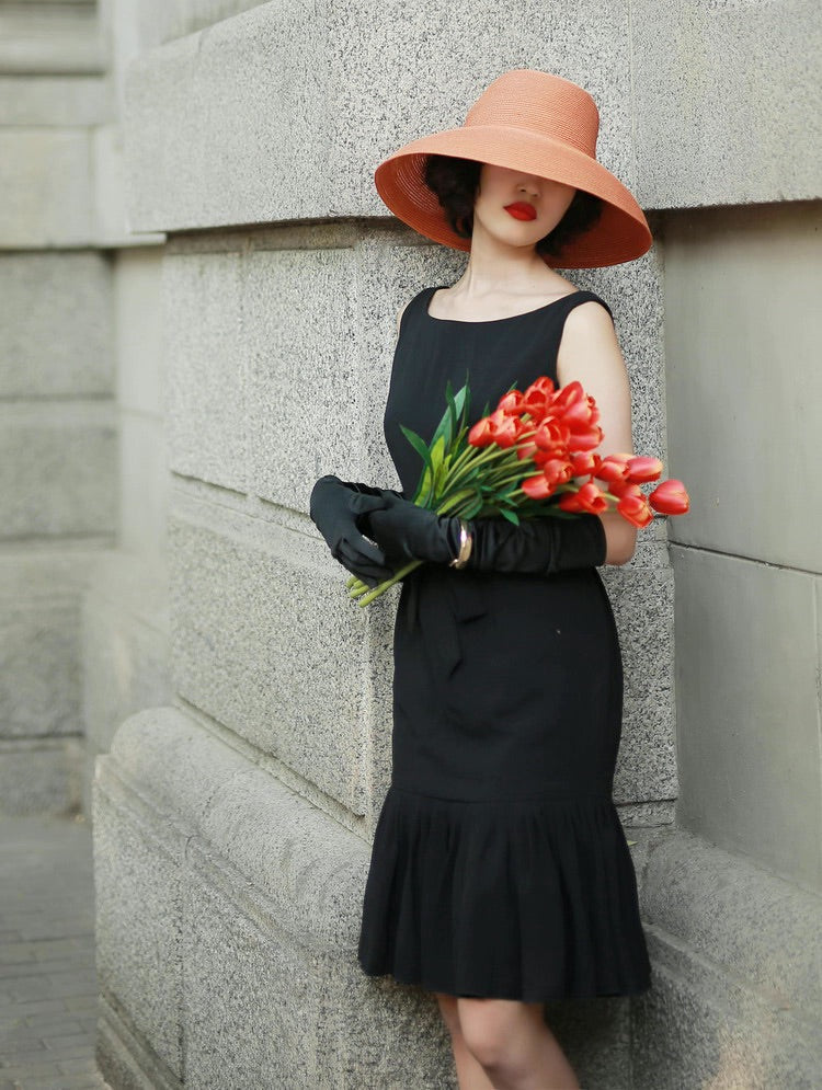 Audrey Hepburn Fashion Black Dress – Restored Classic, Exclusive High-End Custom “Breakfast at Tiffany’s” Sleeveless Little Black Dress with Ruffled Hem and Mermaid Silhouette